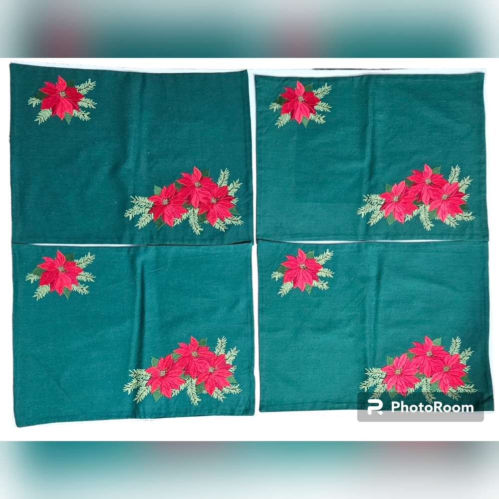 4 Khol's Christmas Green With Red Embroidered Poinsettias Placemats